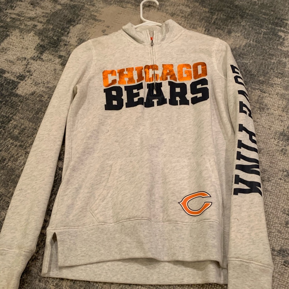 Chicago Bears pink sweater